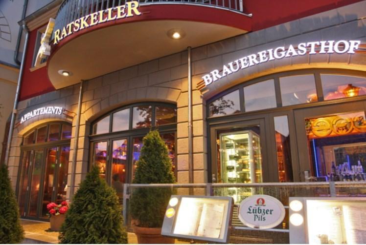 Ratskeller Waren Hotel Waren  Eksteriør billede